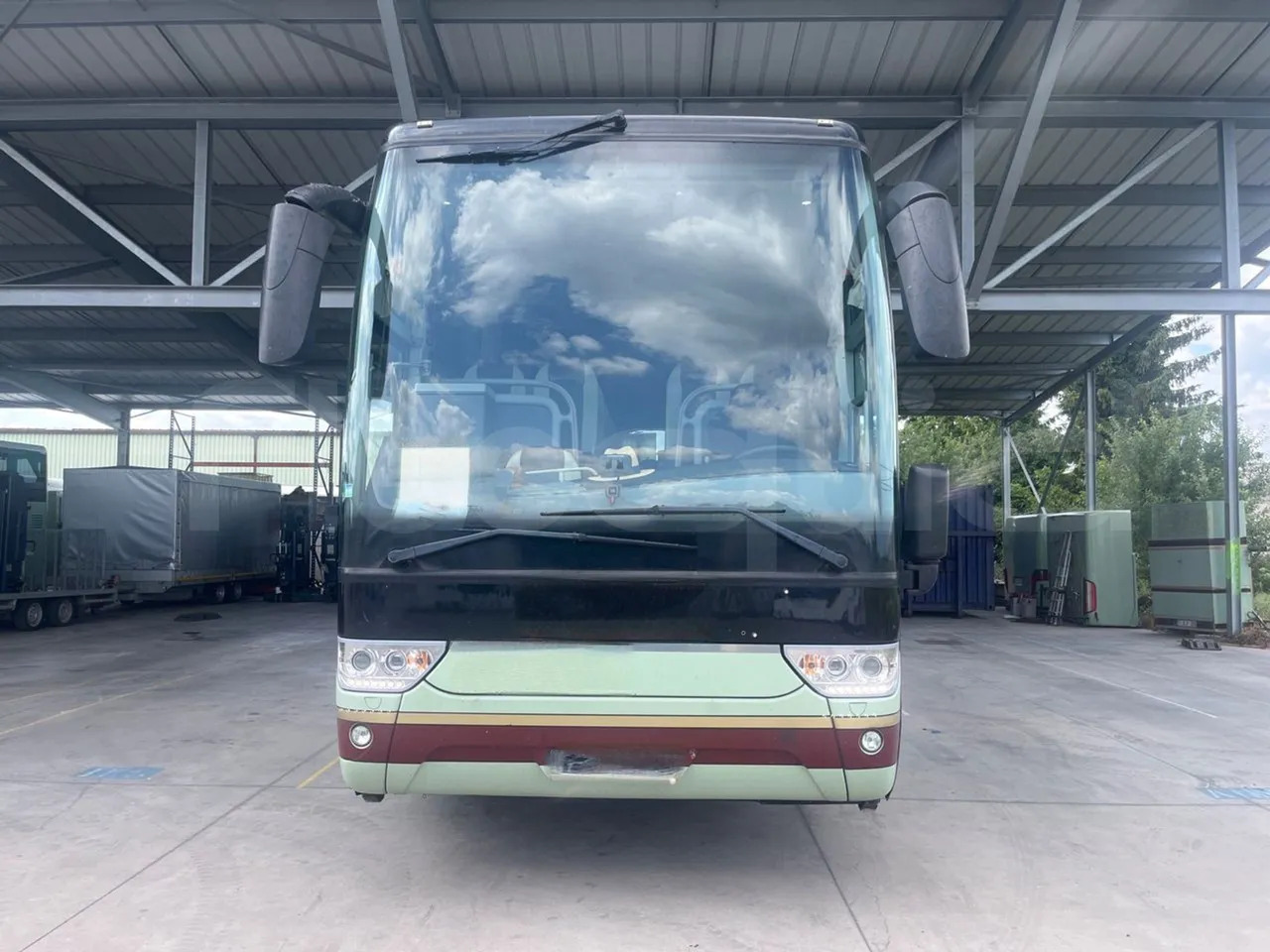 Van Hool Acron - Туристически автобус: снимка 2 Van Hool Acron - Туристически автобус: снимка 2