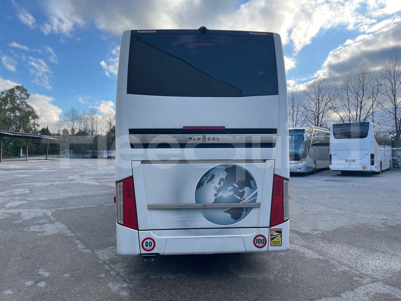 Van Hool Astron - Туристически автобус: снимка 5 Van Hool Astron - Туристически автобус: снимка 5