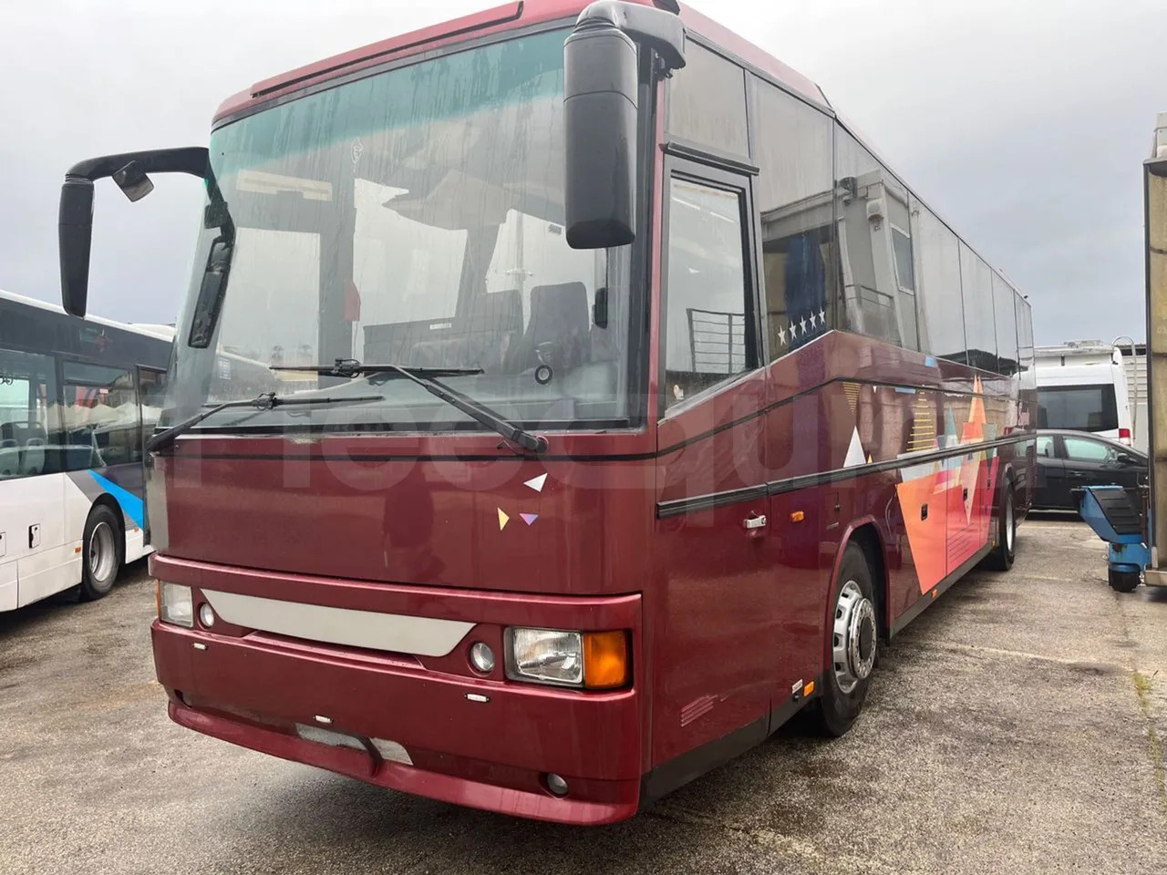 Volvo B12 - Туристически автобус: снимка 4 Volvo B12 - Туристически автобус: снимка 4