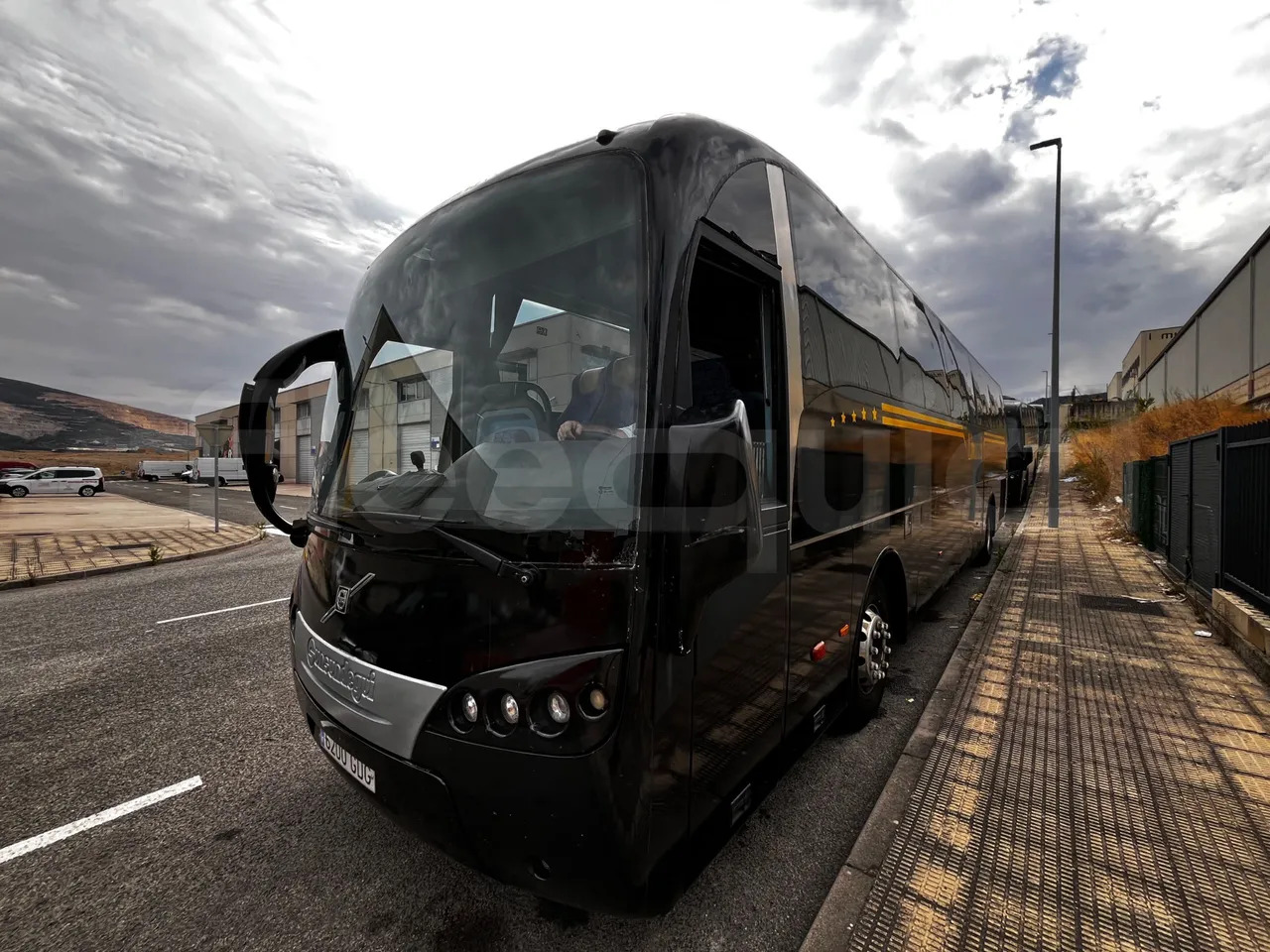 Volvo B12B - Туристически автобус: снимка 4 Volvo B12B - Туристически автобус: снимка 4