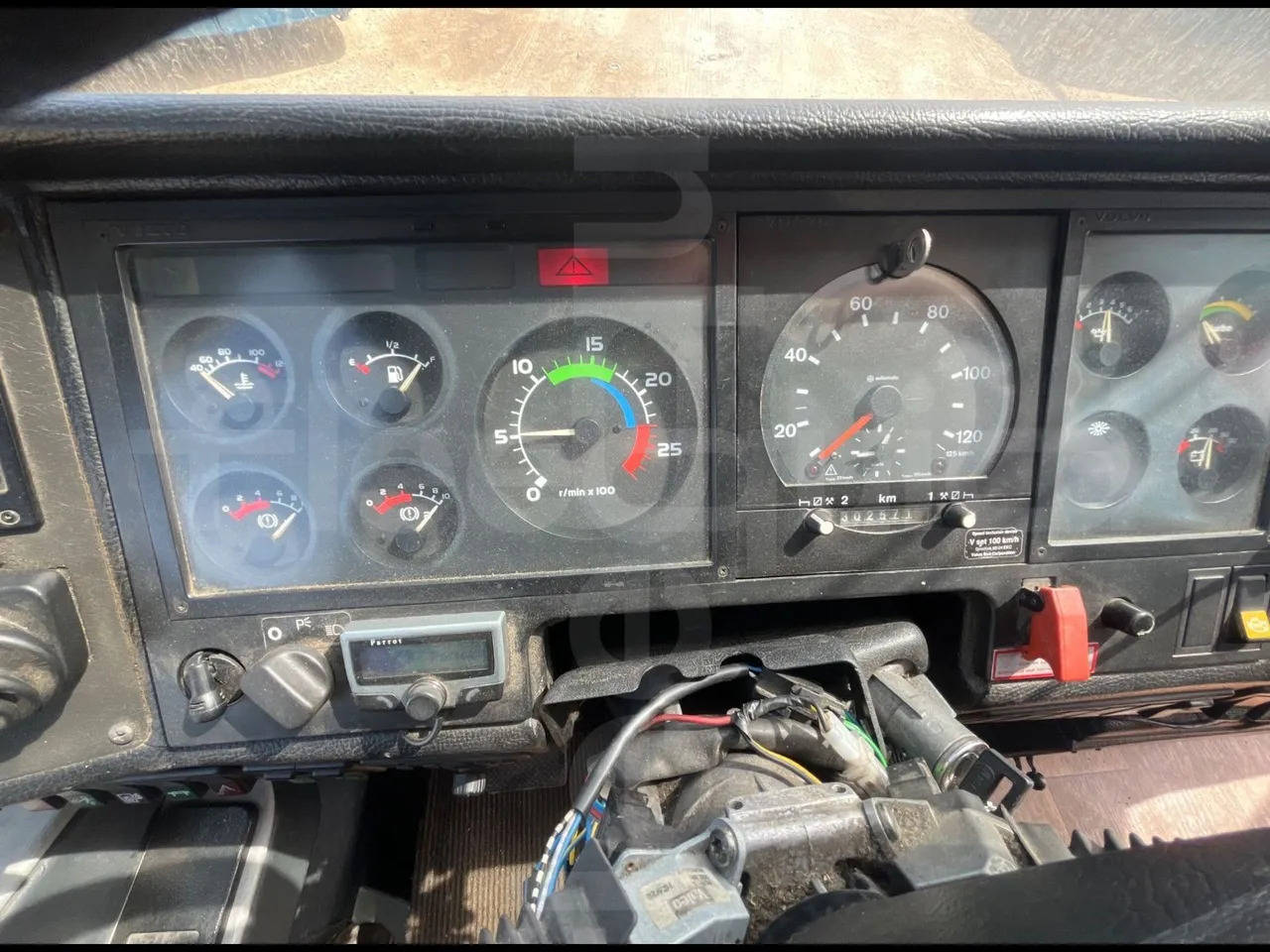 Volvo Eurostar E - Туристически автобус: снимка 3 Volvo Eurostar E - Туристически автобус: снимка 3