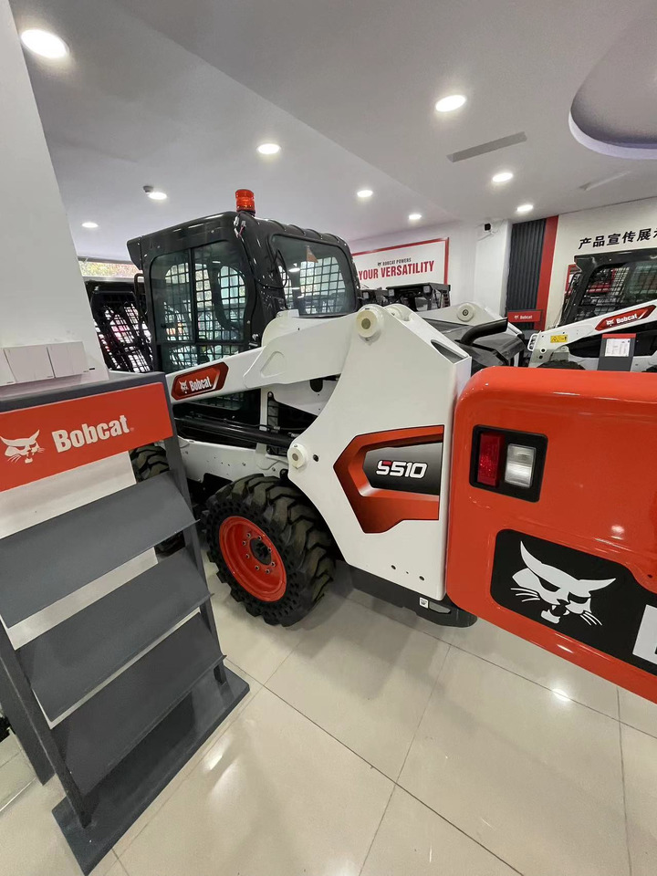 BOBCAT S510 C4 - Мини челен товарач: снимка 4 BOBCAT S510 C4 - Мини челен товарач: снимка 4