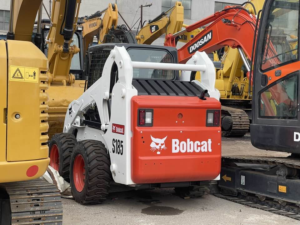Bobcat S185 S185 - Мини челен товарач: снимка 4 Bobcat S185 S185 - Мини челен товарач: снимка 4