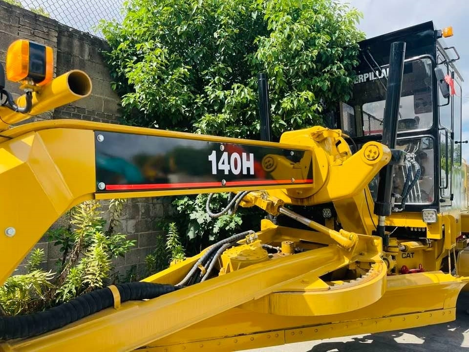 CAT 140h - Грейдер: снимка 2 CAT 140h - Грейдер: снимка 2