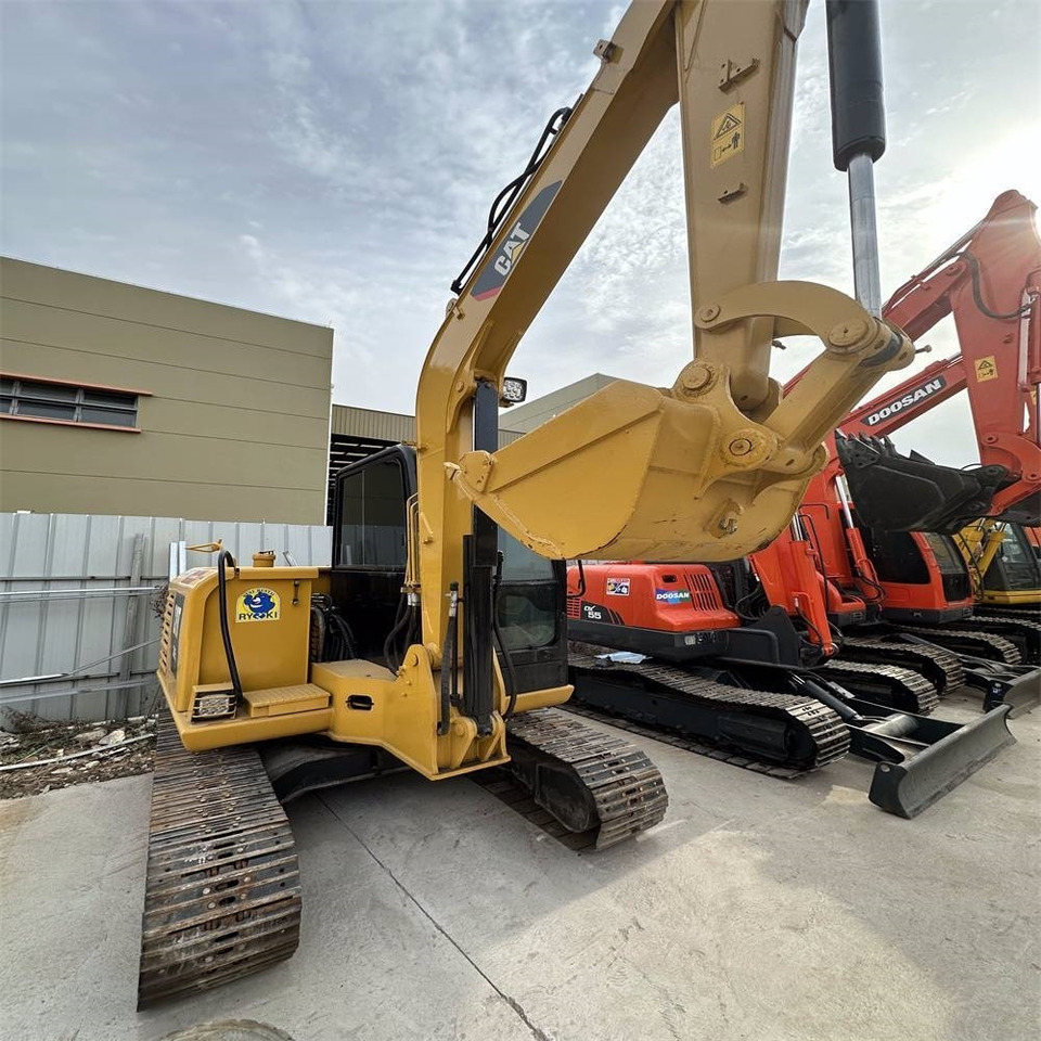 CAT 306E - Верижен багер: снимка 2 CAT 306E - Верижен багер: снимка 2
