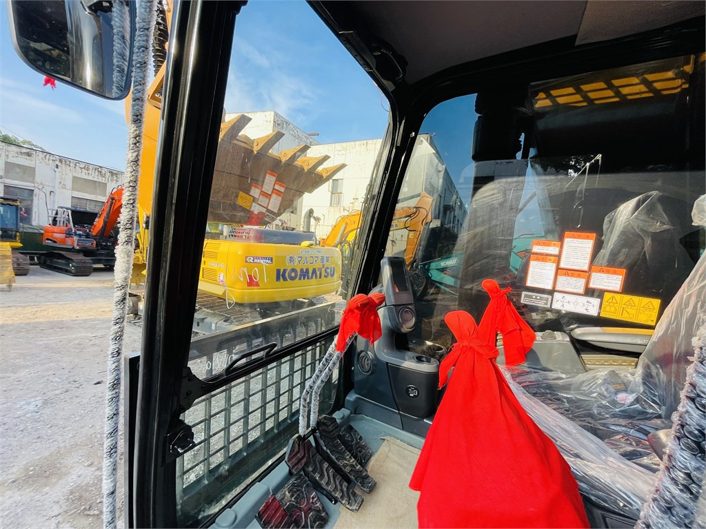 Багер CAT 320D2 L: снимка 19