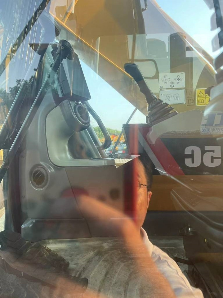 Верижен багер CAT 320gx: снимка 6