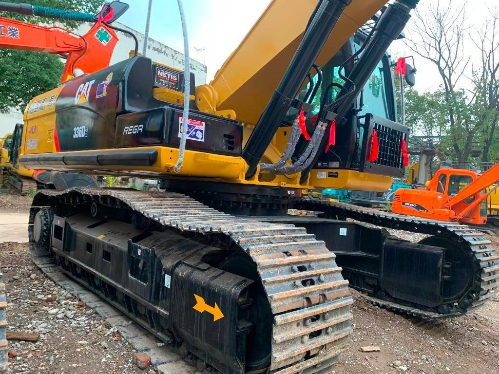 CAT 336 D - Верижен багер: снимка 3 CAT 336 D - Верижен багер: снимка 3