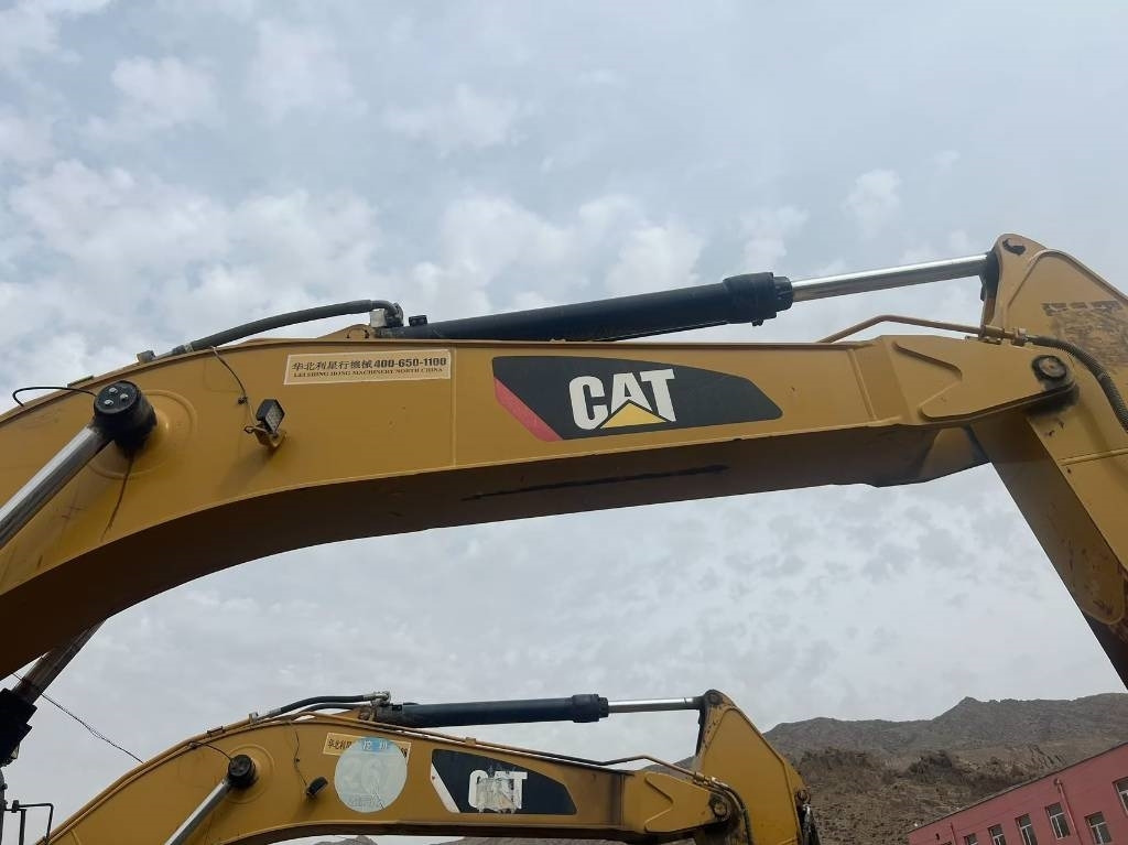CAT 340 - Верижен багер: снимка 4 CAT 340 - Верижен багер: снимка 4