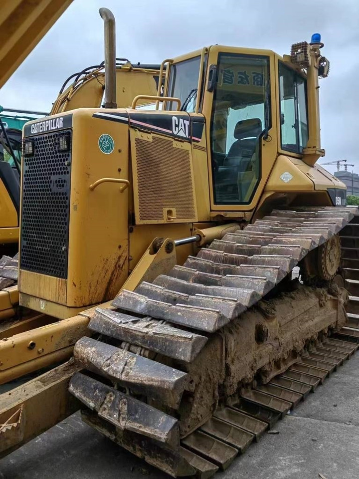 CAT D5N - Булдозер: снимка 1 CAT D5N - Булдозер: снимка 1