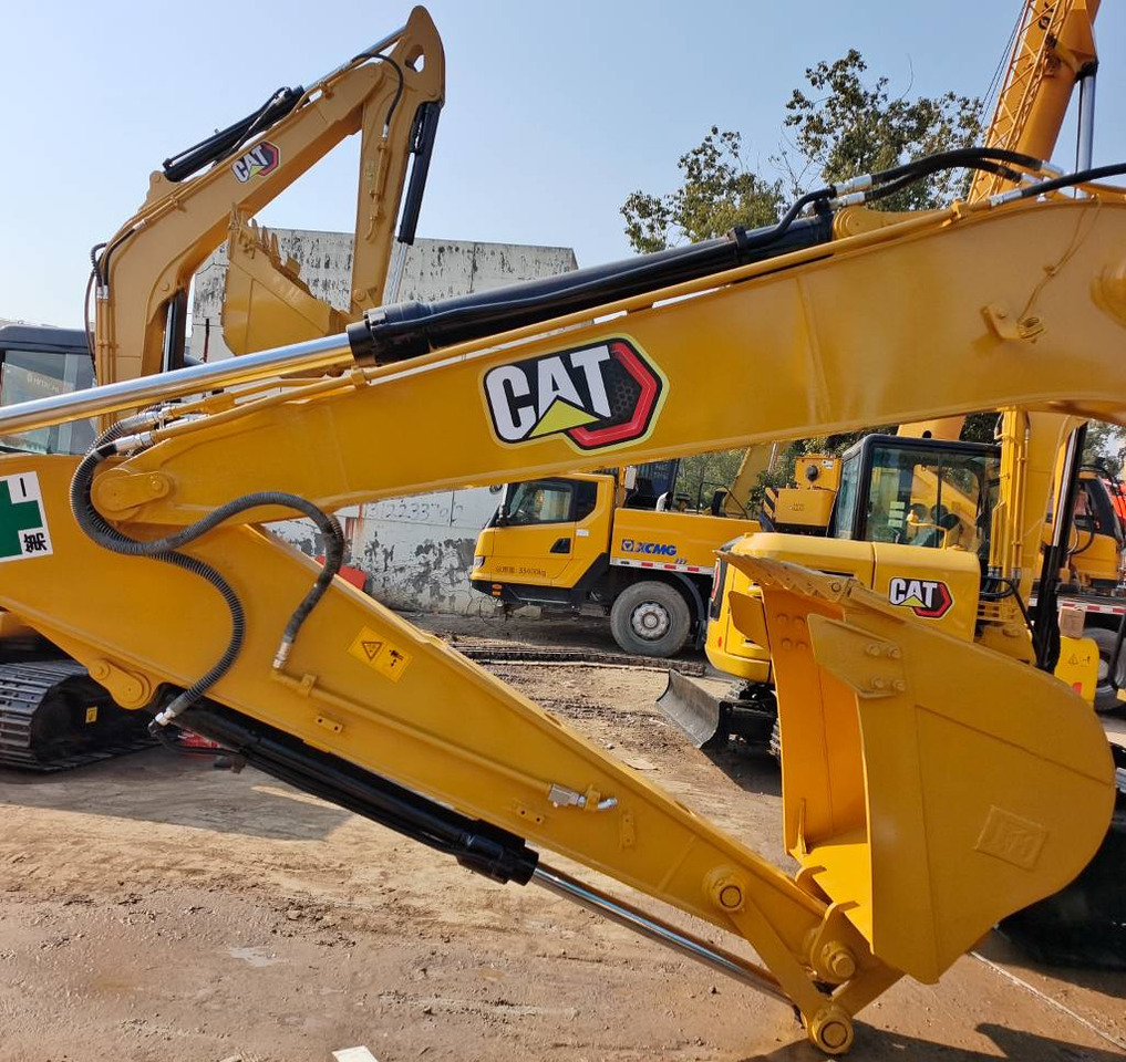 CATERPILLAR 313D2GC - Верижен багер: снимка 3 CATERPILLAR 313D2GC - Верижен багер: снимка 3