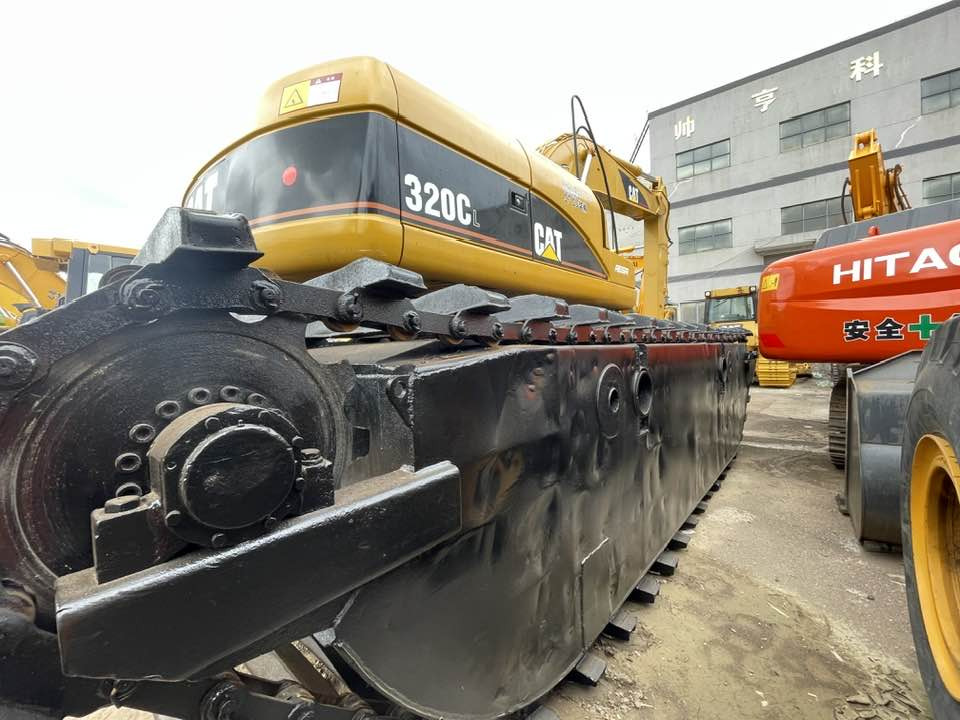Caterpillar 320CL - Багер: снимка 2 Caterpillar 320CL - Багер: снимка 2