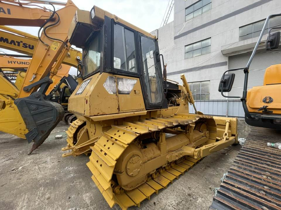 Caterpillar D6G2 LGP - Булдозер: снимка 2 Caterpillar D6G2 LGP - Булдозер: снимка 2
