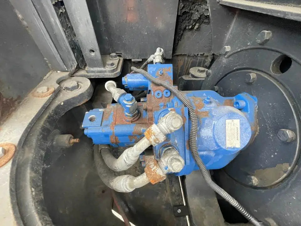 Doosan DH60-7 - Мини багер: снимка 5 Doosan DH60-7 - Мини багер: снимка 5