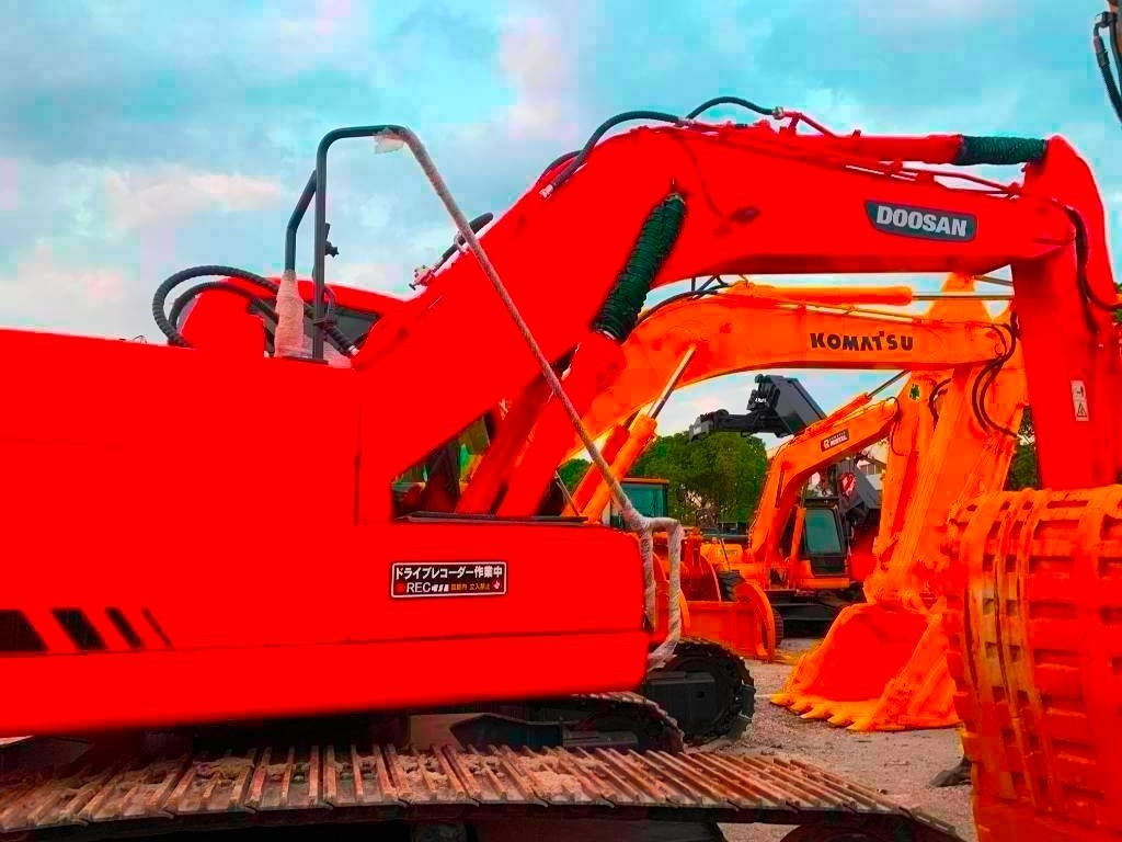 Doosan DX 225 LC - Верижен багер: снимка 3 Doosan DX 225 LC - Верижен багер: снимка 3