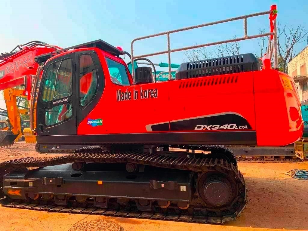 Doosan DX 340 LCA - Верижен багер: снимка 1 Doosan DX 340 LCA - Верижен багер: снимка 1