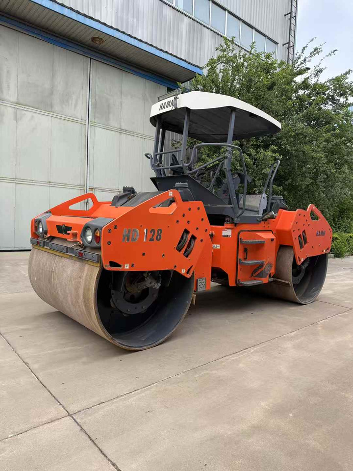 HAMM HD128 - Пътен валяк: снимка 2 HAMM HD128 - Пътен валяк: снимка 2
