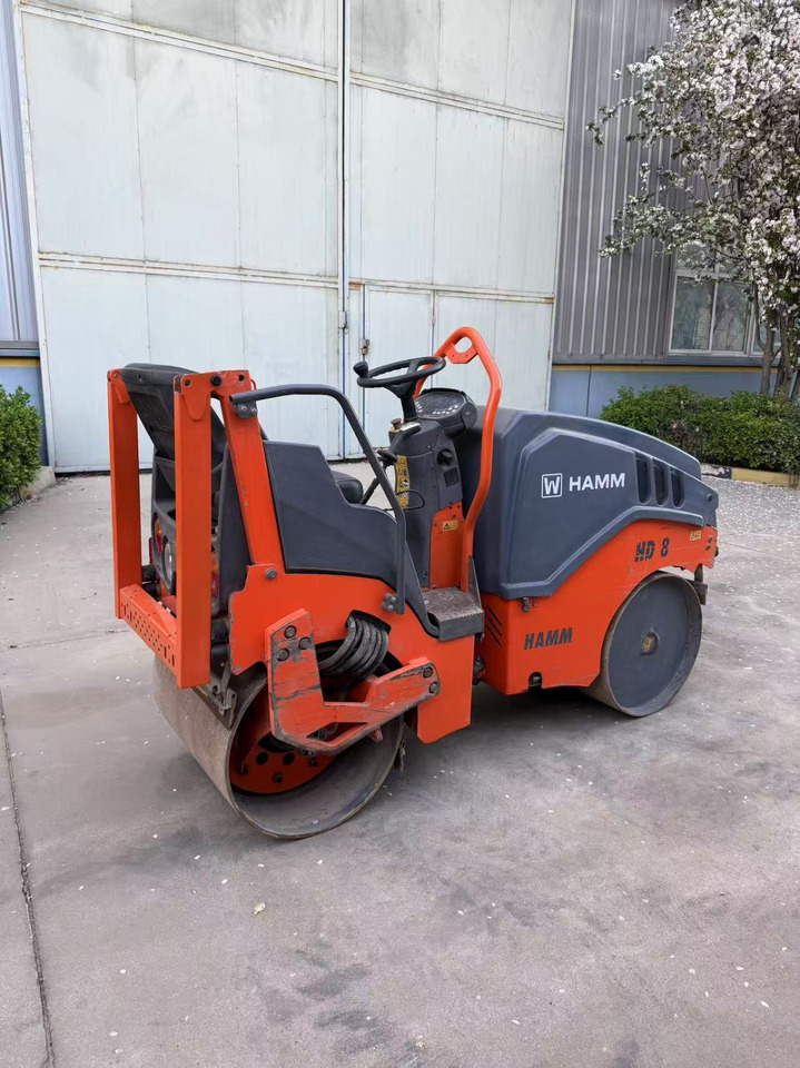 HAMM HD8VV - Пътен валяк: снимка 4 HAMM HD8VV - Пътен валяк: снимка 4