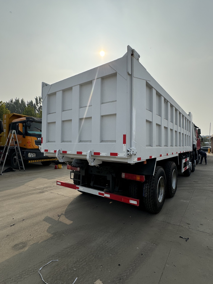 HOWO 8x4 - Самосвал: снимка 4 HOWO 8x4 - Самосвал: снимка 4