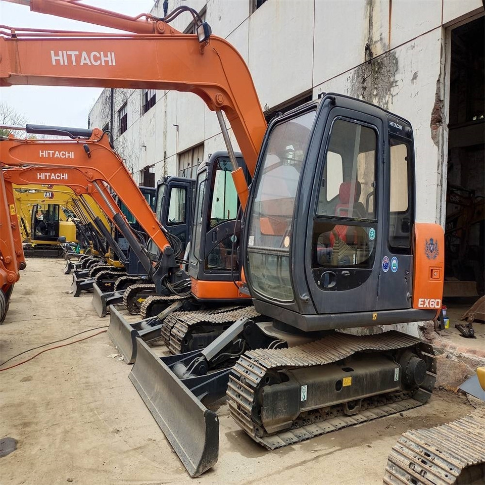 Hitachi EX 60 - Верижен багер: снимка 5 Hitachi EX 60 - Верижен багер: снимка 5