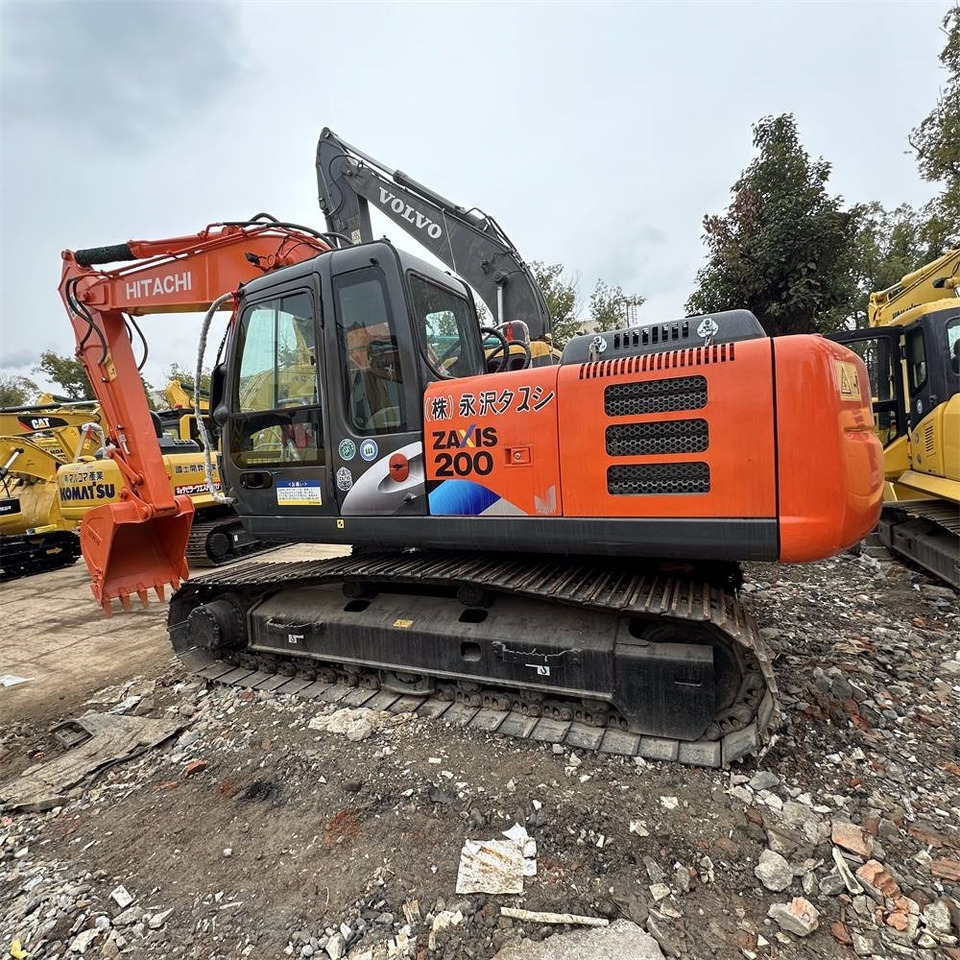 Hitachi ZX 200-3 G - Верижен багер: снимка 2 Hitachi ZX 200-3 G - Верижен багер: снимка 2