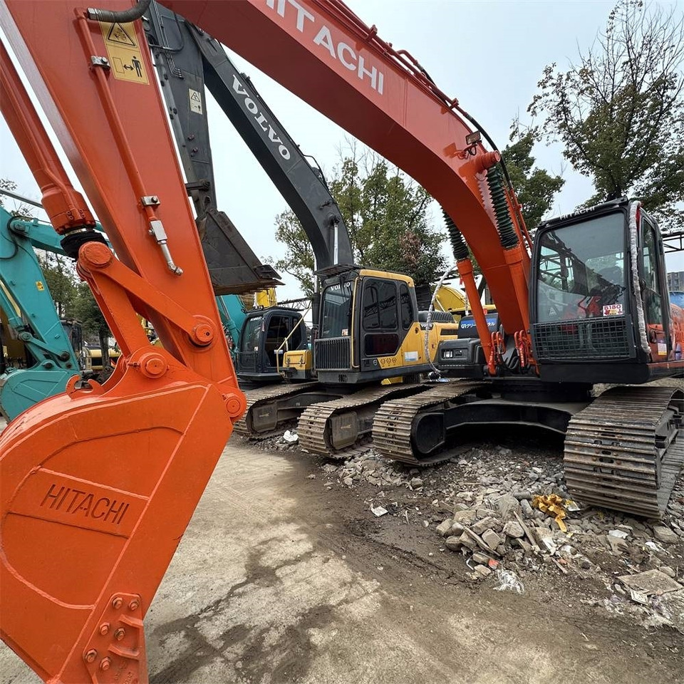 Hitachi ZX 200-3 G - Верижен багер: снимка 1 Hitachi ZX 200-3 G - Верижен багер: снимка 1