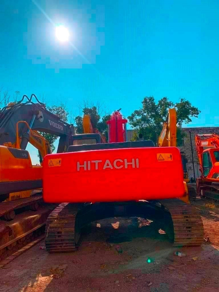 Hitachi Zaxis 240 - Верижен багер: снимка 2 Hitachi Zaxis 240 - Верижен багер: снимка 2