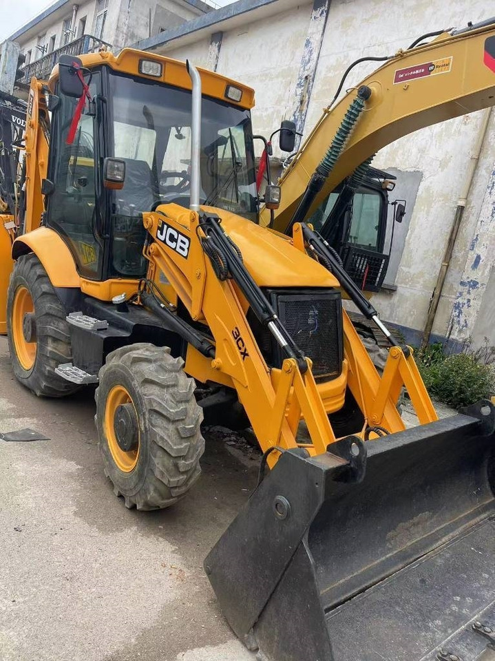 JCB 3CX - Багер-товарач: снимка 4 JCB 3CX - Багер-товарач: снимка 4