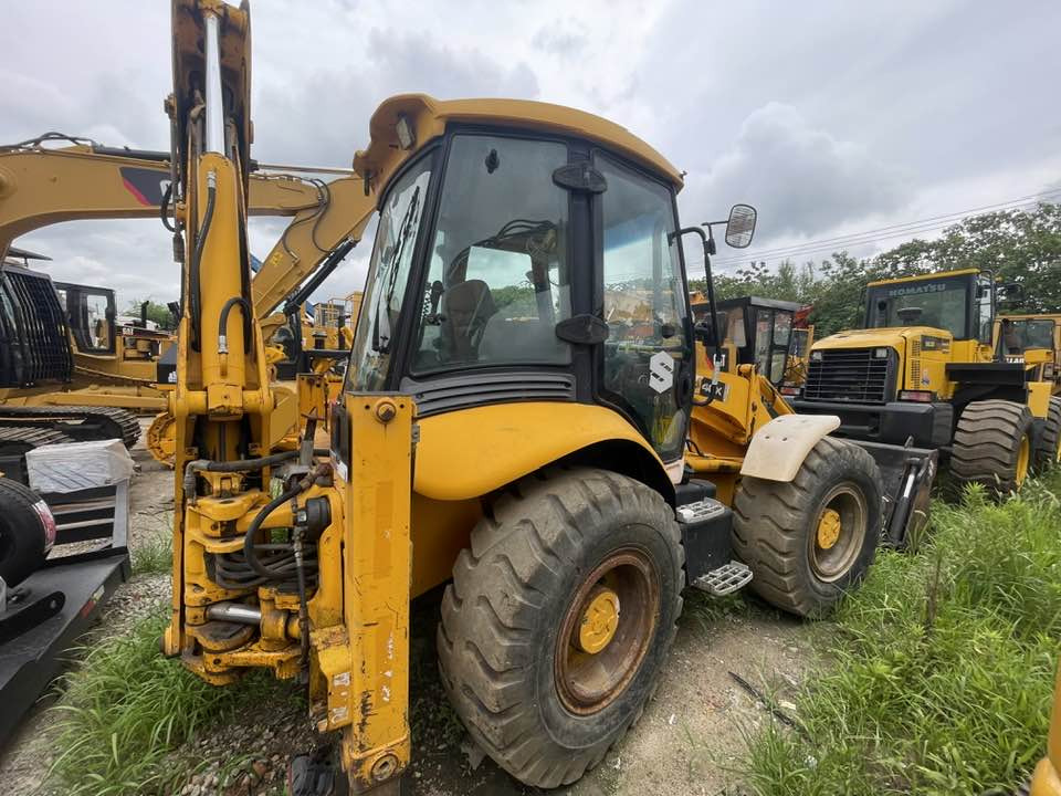 JCB 4CX - Багер-товарач: снимка 3 JCB 4CX - Багер-товарач: снимка 3