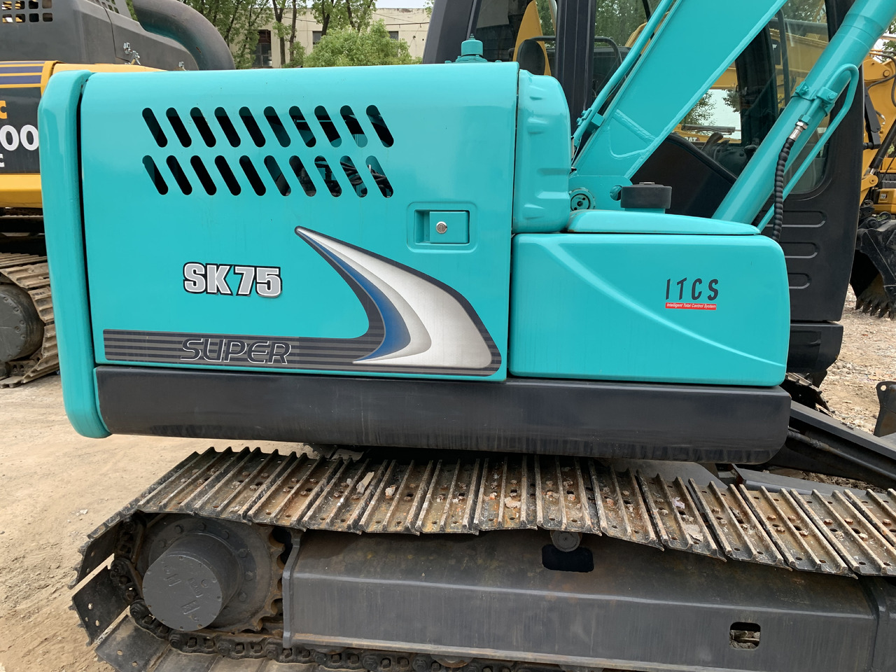 KOBELCO sk75-8 - Мини багер: снимка 3 KOBELCO sk75-8 - Мини багер: снимка 3