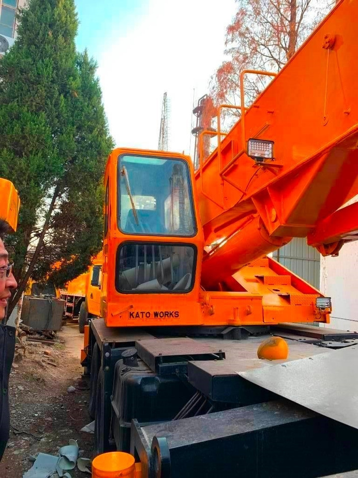 Kato NK 250 E - Кран за всякакви терени: снимка 3 Kato NK 250 E - Кран за всякакви терени: снимка 3