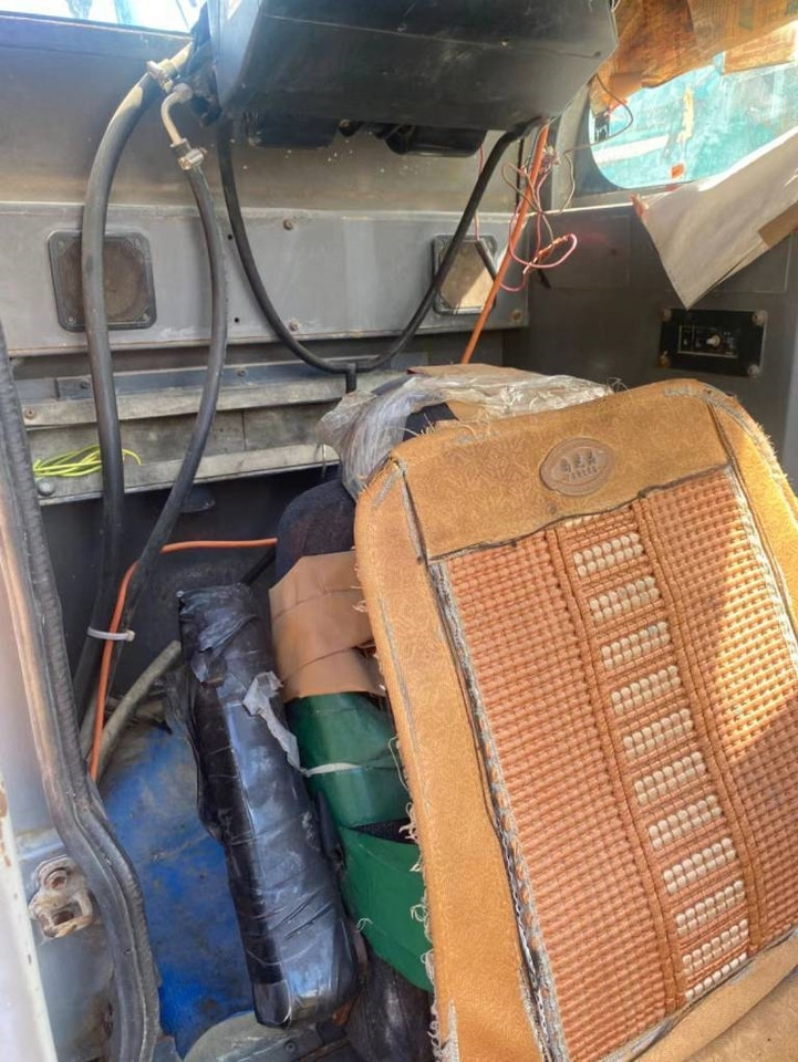 Верижен кран Kobelco CKE 2500: снимка 14