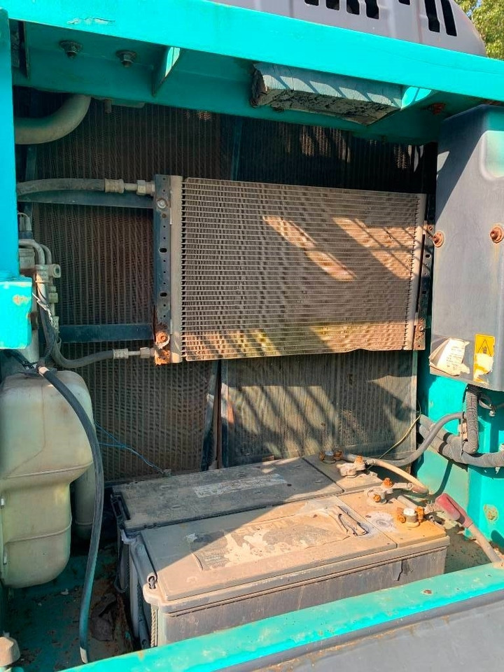 Kobelco SK 260 - Верижен багер: снимка 4 Kobelco SK 260 - Верижен багер: снимка 4