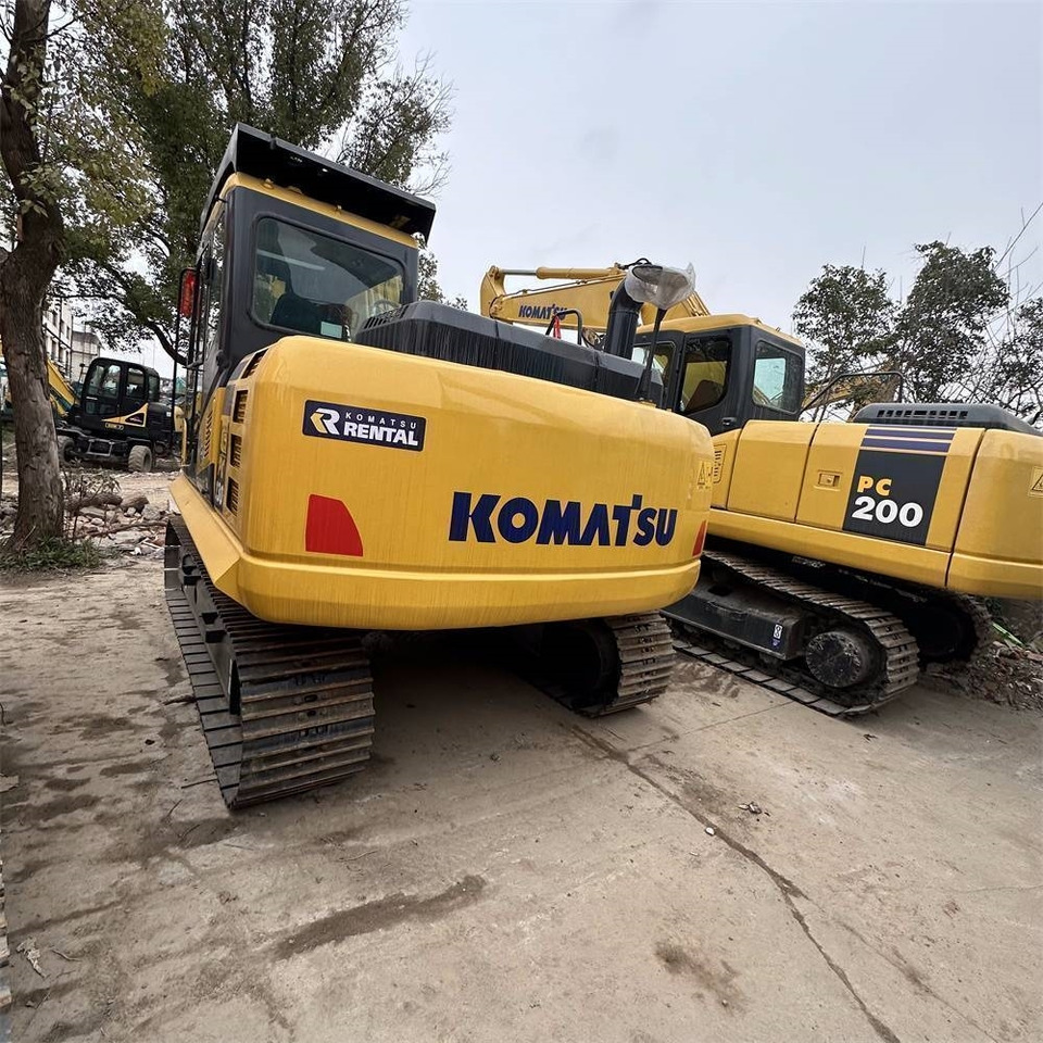 Komatsu PC 130-7 - Верижен багер: снимка 2 Komatsu PC 130-7 - Верижен багер: снимка 2