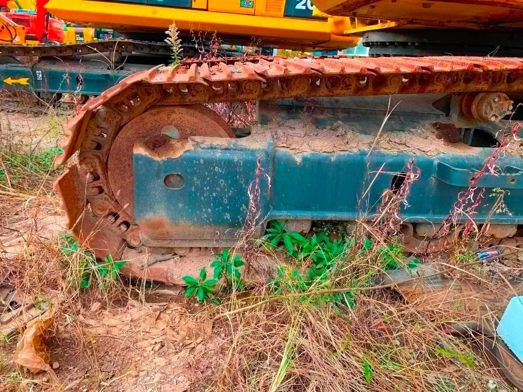Komatsu PC 240 - Верижен багер: снимка 5 Komatsu PC 240 - Верижен багер: снимка 5
