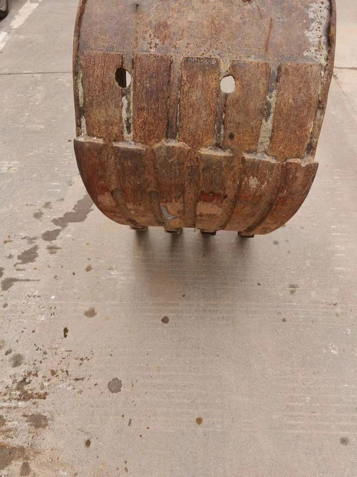 Мини багер Komatsu PC 35 R-8: снимка 11