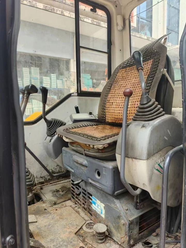 Мини багер Komatsu PC 35 R-8: снимка 10