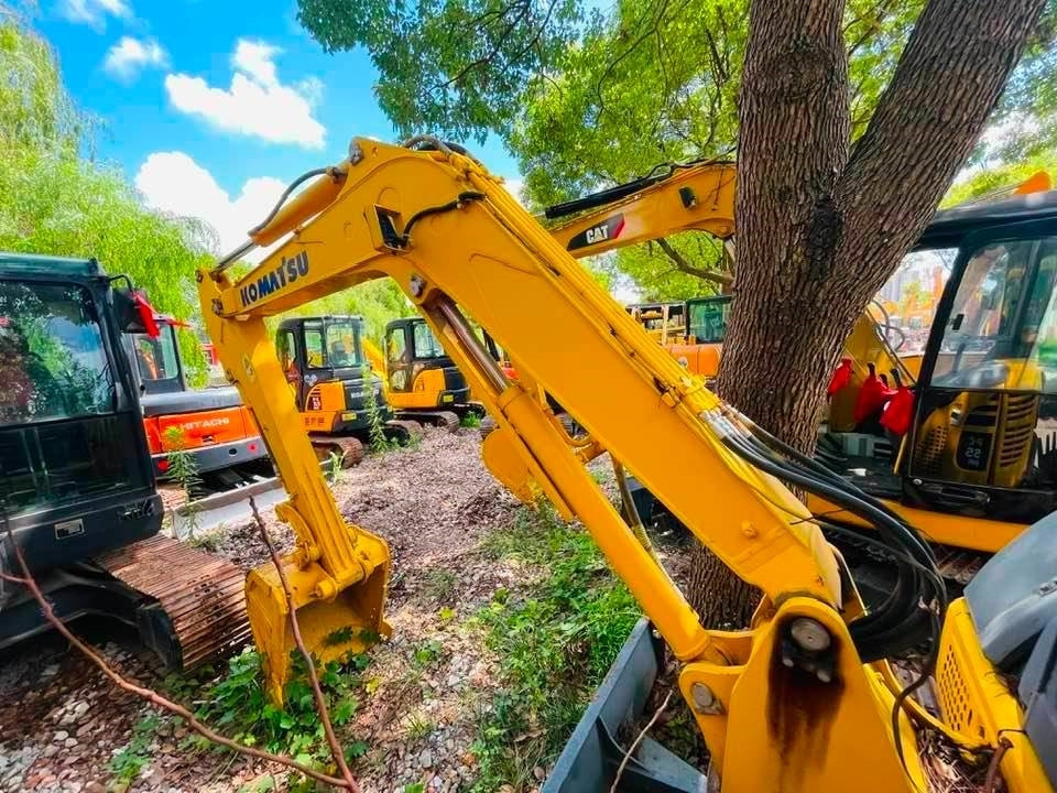Komatsu PC55MR-2 - Мини багер: снимка 2 Komatsu PC55MR-2 - Мини багер: снимка 2