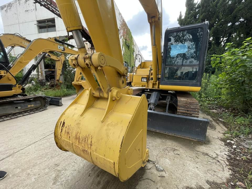 Komatsu PC70-8 - Мини багер: снимка 3 Komatsu PC70-8 - Мини багер: снимка 3