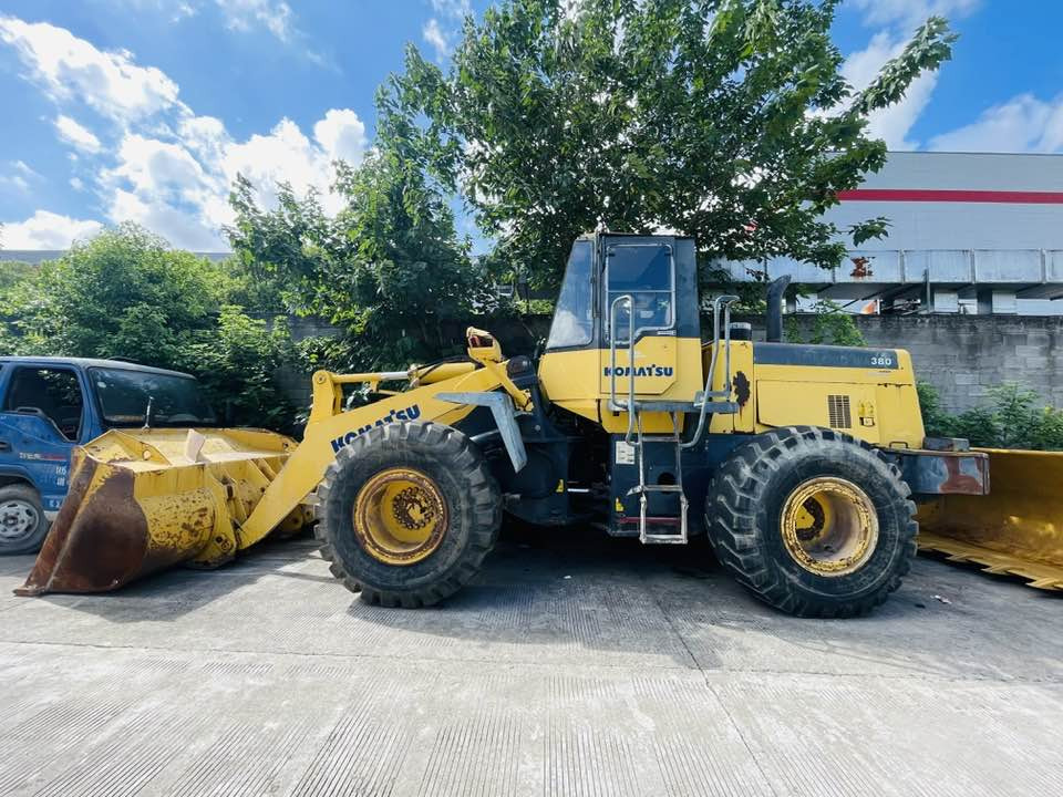 Komatsu WA380-8 - Колесен товарач: снимка 1 Komatsu WA380-8 - Колесен товарач: снимка 1