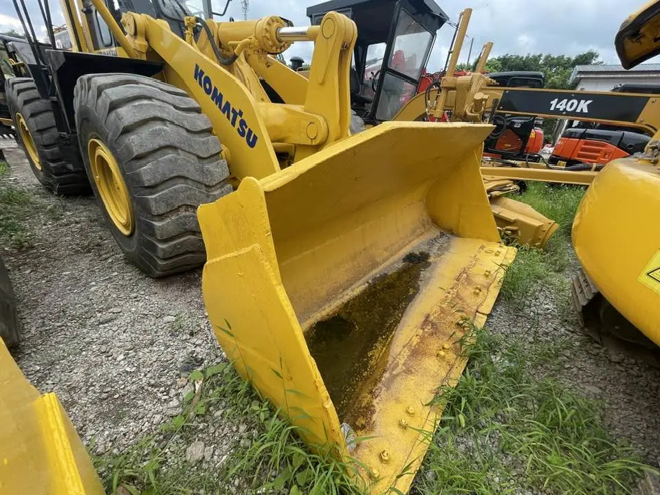 Komatsu WA470 - Колесен товарач: снимка 5 Komatsu WA470 - Колесен товарач: снимка 5
