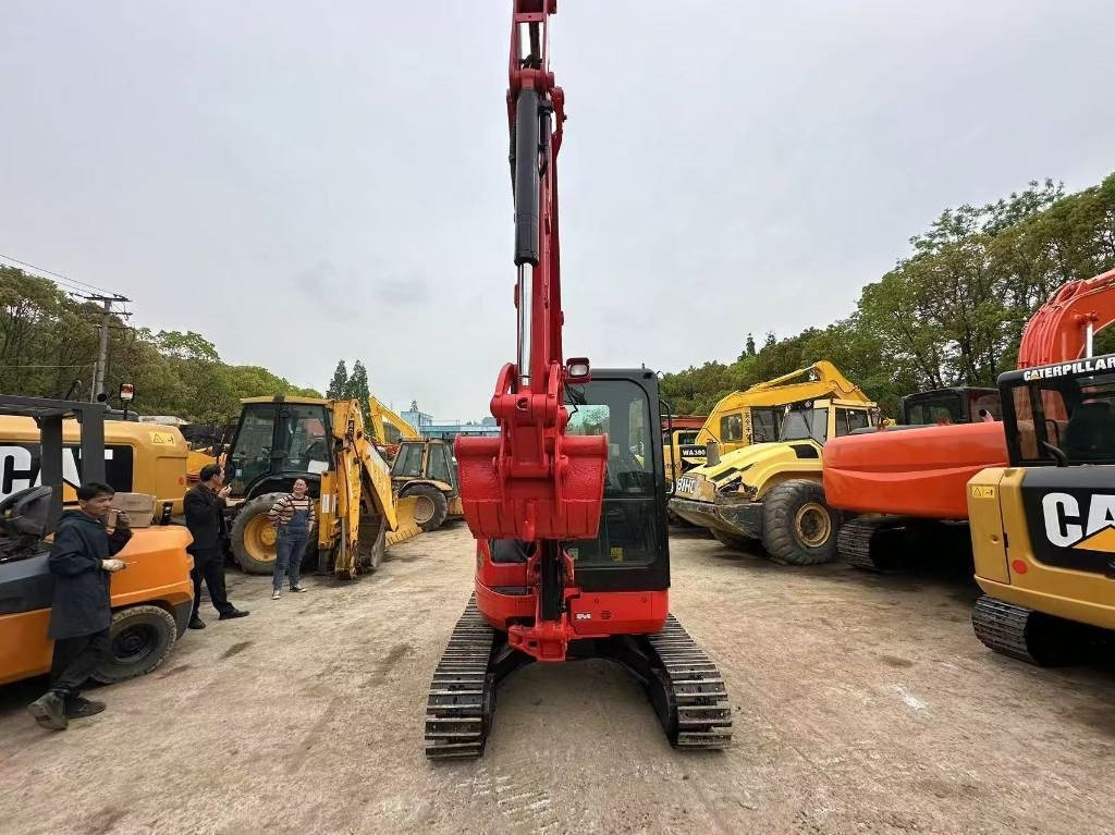 Kubota U-35 - Мини багер: снимка 4 Kubota U-35 - Мини багер: снимка 4
