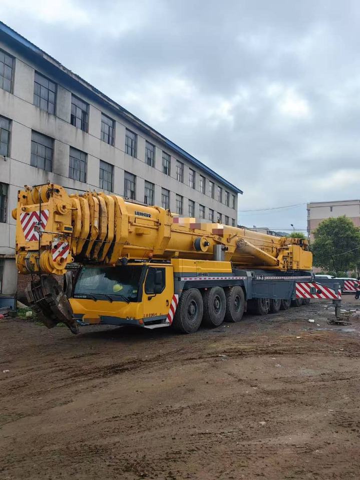 LIEBHERR LTM 1500-8.1 - Кран за всякакви терени: снимка 3 LIEBHERR LTM 1500-8.1 - Кран за всякакви терени: снимка 3