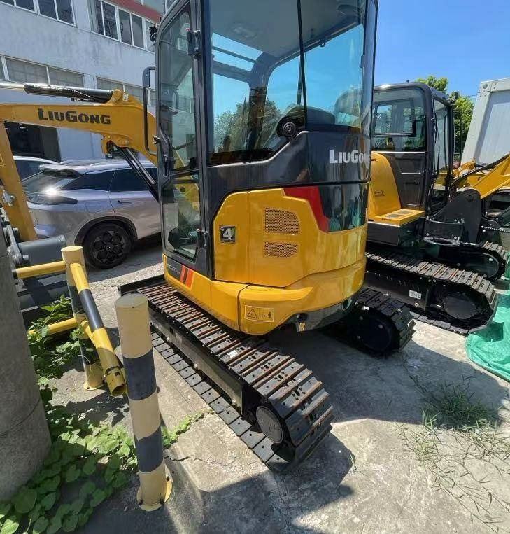 Liugong 9027 FZTS - Верижен багер: снимка 3 Liugong 9027 FZTS - Верижен багер: снимка 3