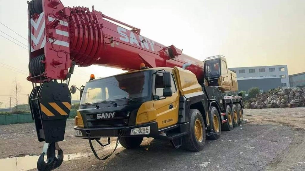 Sany STC 1000 S  - Кран за всякакви терени: снимка 3 Sany STC 1000 S  - Кран за всякакви терени: снимка 3