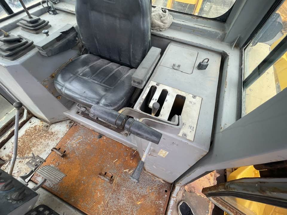 Caterpillar D7G2 LGP - Строителна техника: снимка 3 Caterpillar D7G2 LGP - Строителна техника: снимка 3