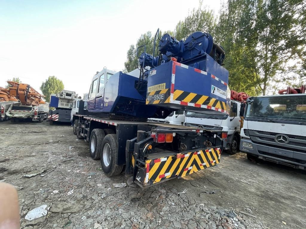 Tadano GT550  - Кран за всякакви терени: снимка 3 Tadano GT550  - Кран за всякакви терени: снимка 3