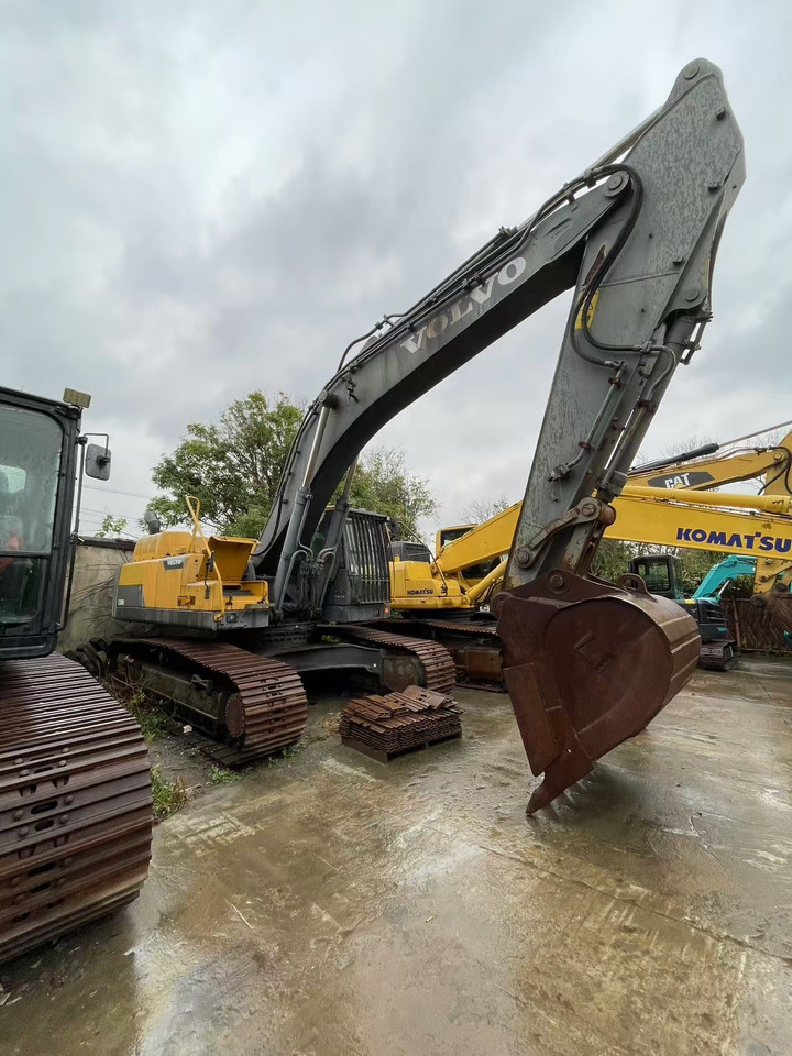 VOLVO EC380DL - Колесен багер: снимка 2 VOLVO EC380DL - Колесен багер: снимка 2