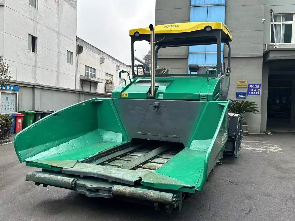 Vögele S1900-3L - Асфалтополагач: снимка 3 Vögele S1900-3L - Асфалтополагач: снимка 3