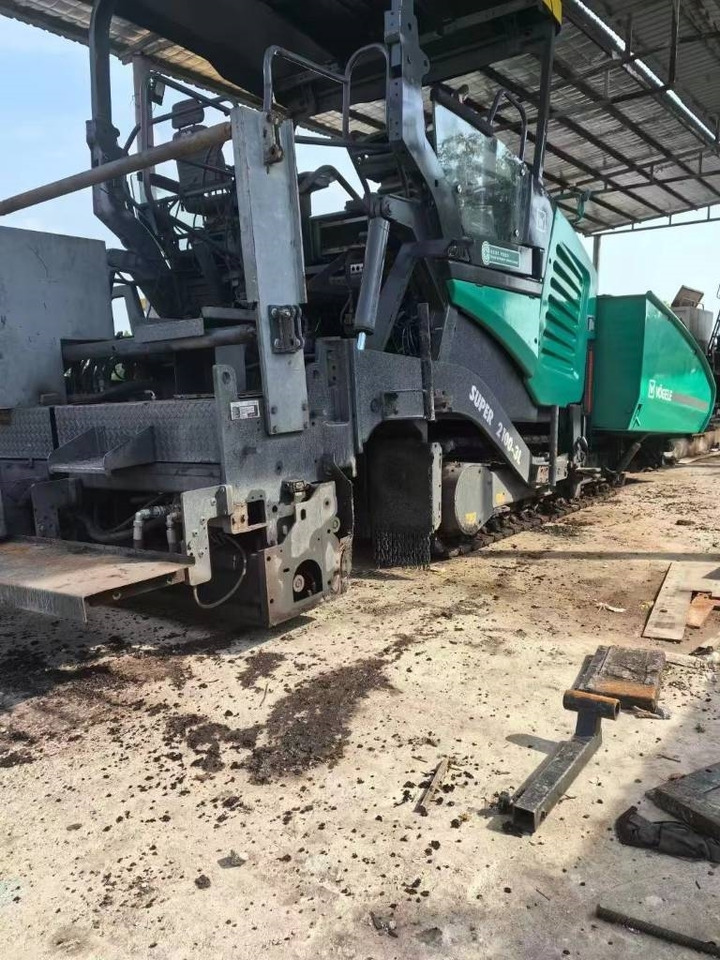 Vögele Super 2100-3 - Асфалтополагач: снимка 5 Vögele Super 2100-3 - Асфалтополагач: снимка 5
